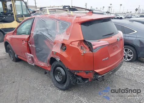 2016 Toyota Rav4 Le z USA, uszkodzony, nr VIN 2T3ZFREV5GW280566